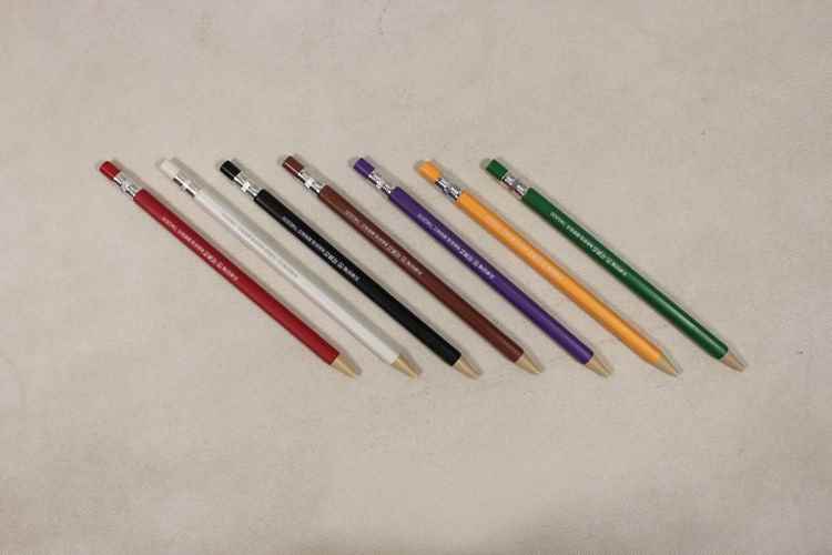 pic-1801036-81af63ab-abf8-44ff-8c64-08f40fff3226.jpg مداد رنگی اتودی 24 رنگ استوانه ای 2286 صبا (تک عددی) - تصویر 1